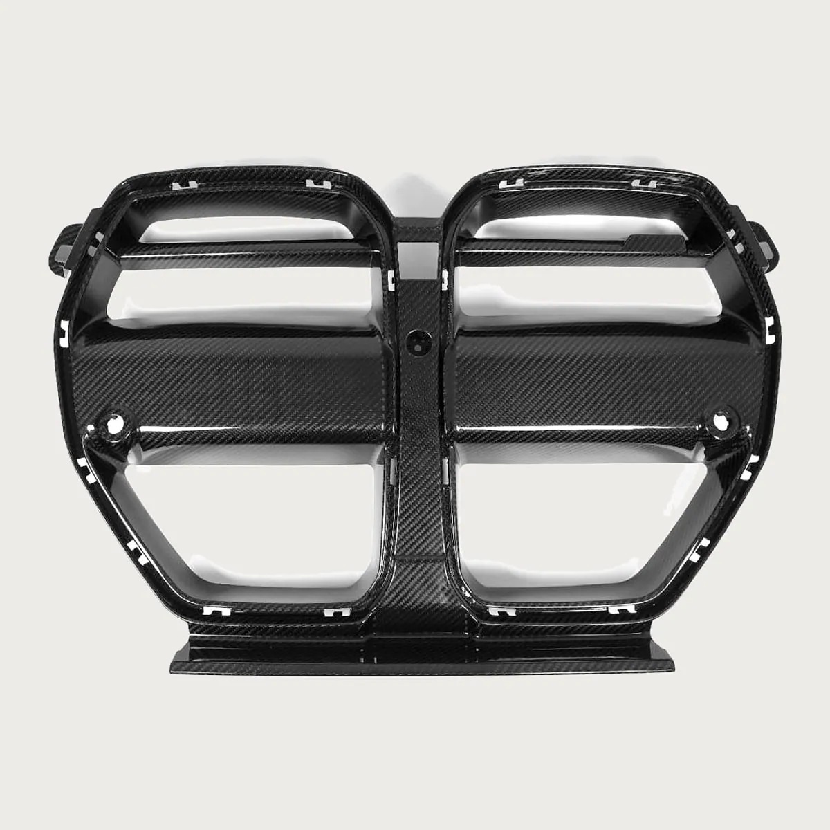 Grill (nerki) Vor Integration – Dry Carbon